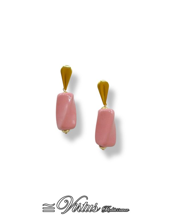 Orecchini Pendenti a Torciglioni Rosa Virtus Mediterraneo: Eleganza Artigianale