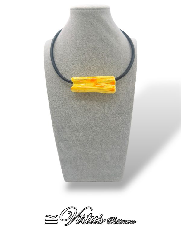 Collana Artigianale Virtus Mediterraneo: Girocollo in Ceramica Multicolore