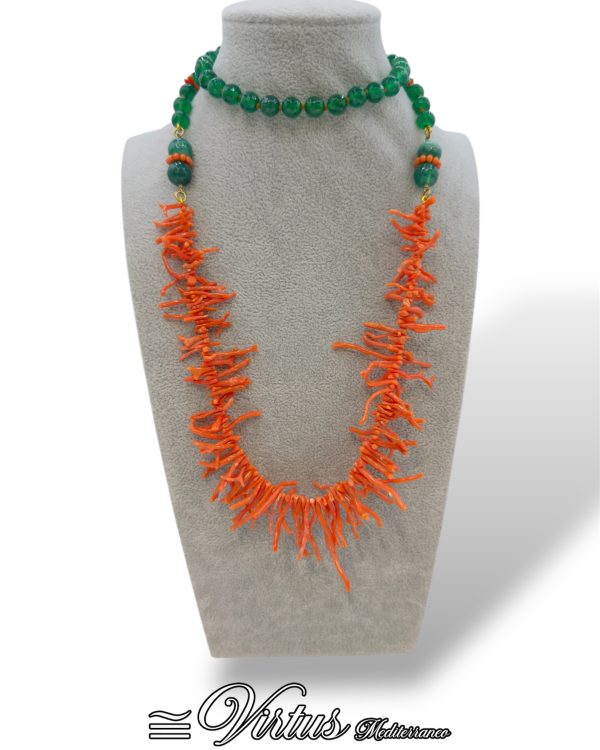 Collana Virtus Mediterraneo: Corallo Sciacca e Giada Verde, Eleganza Artigianale