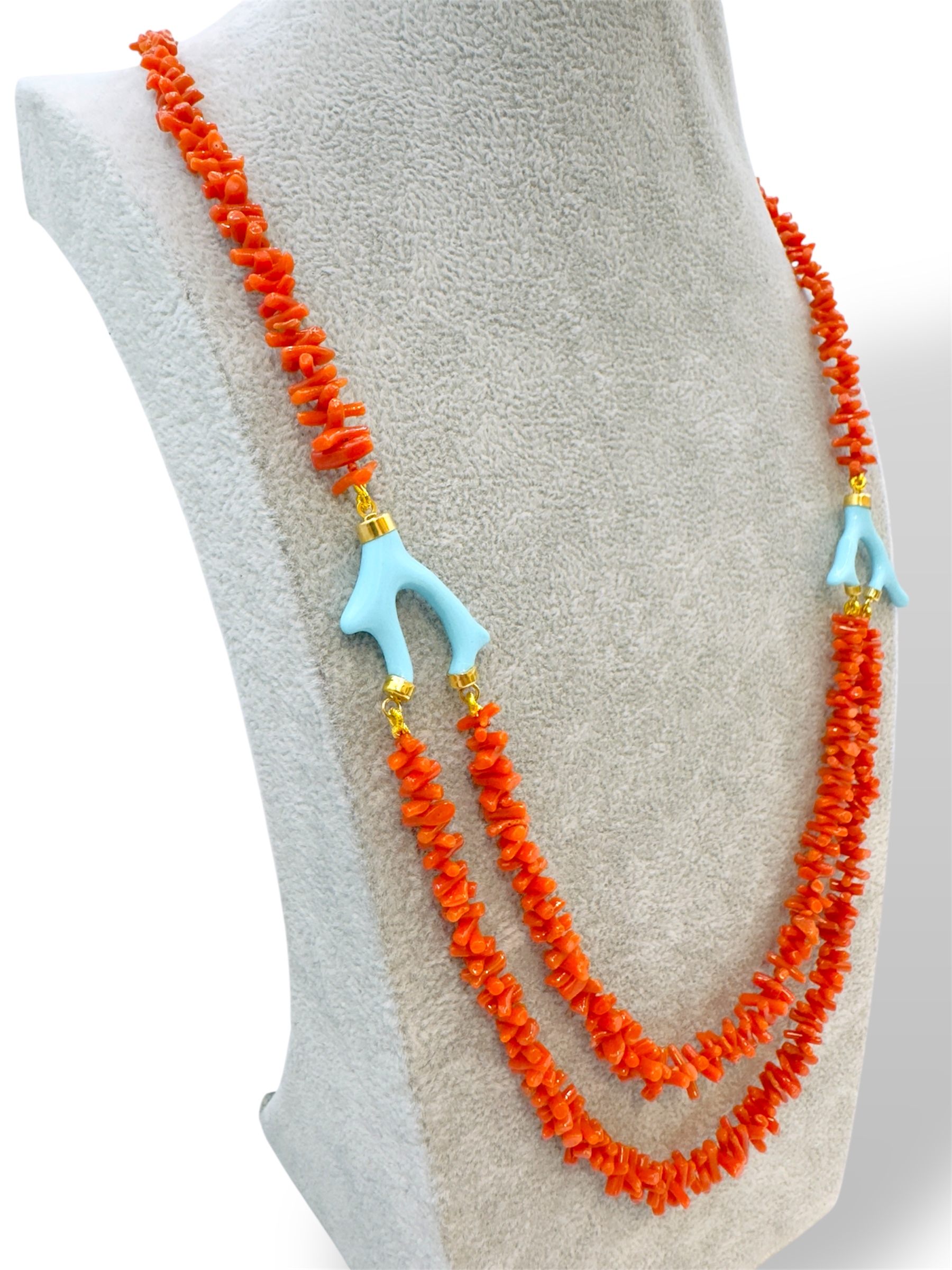 Collana artigianale corallo Sciacca a due fili e pasta turchese - immagine 2
