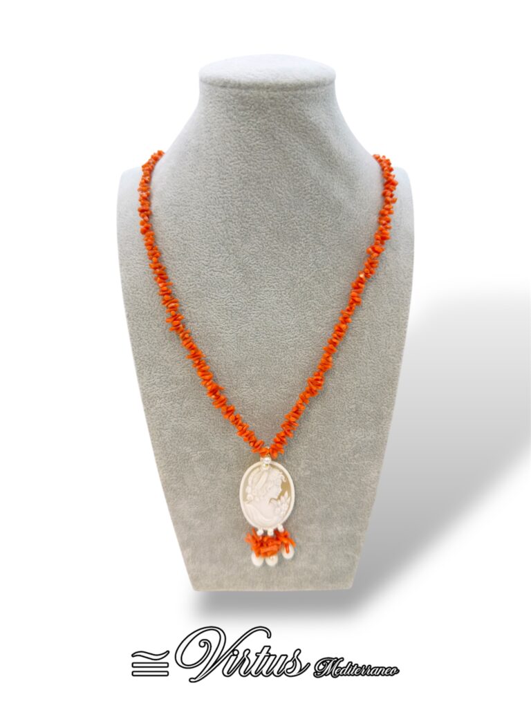 Collana Virtus Mediterraneo Corallo Sciacca e Cammeo: Eleganza Intramontabile