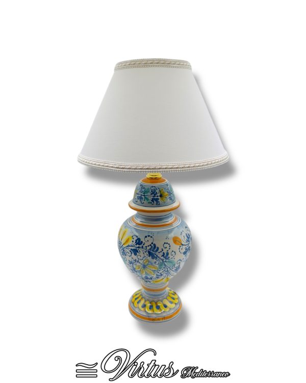 Lampada in Ceramica Multicolore Virtus Mediterraneo: L’Arte della Luce