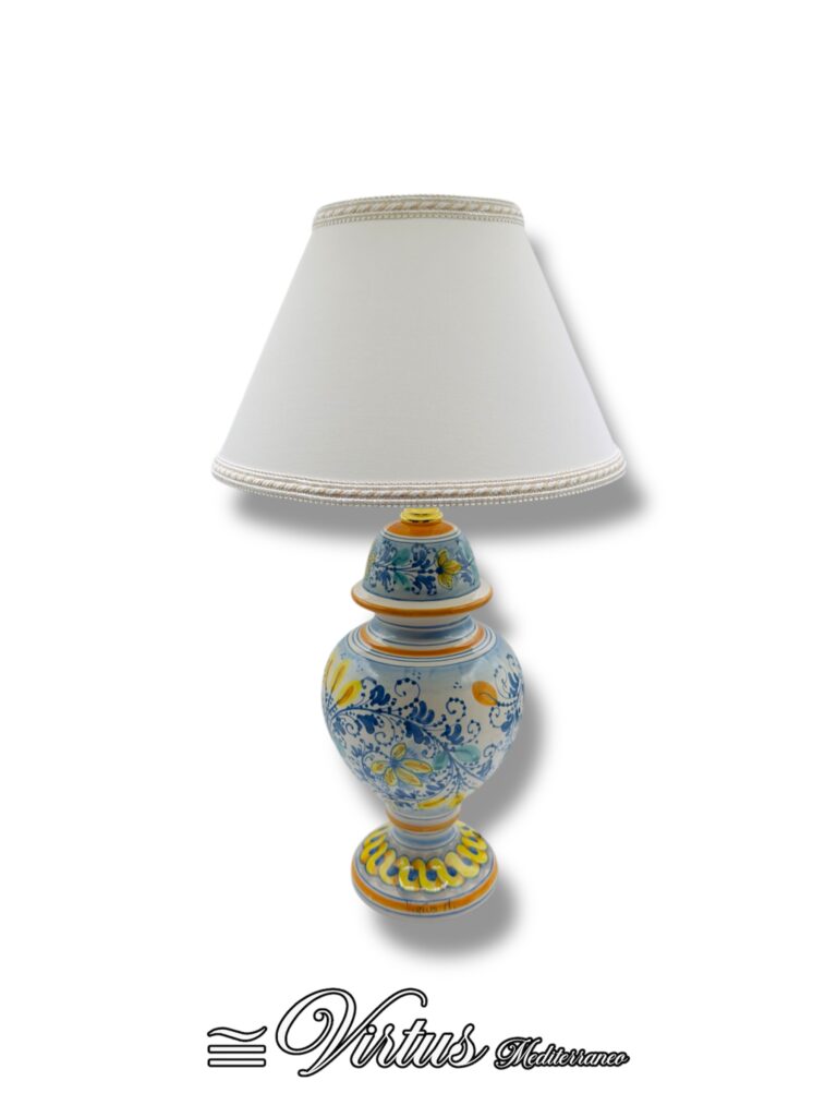 Lampada in Ceramica Multicolore Virtus Mediterraneo: L’Arte della Luce